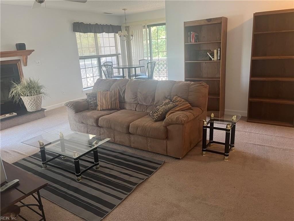 403 Harbour Pt #204 - Photo 3 of 23