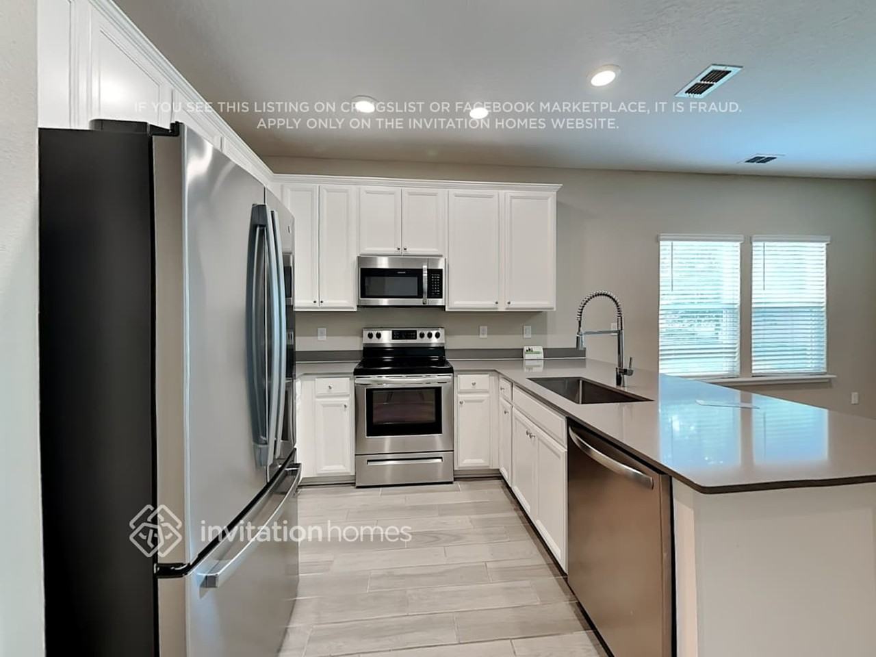 1351 Coastal Meadow Trl - Photo 7 of 19