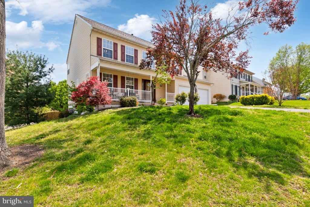 6 Brantford Dr - Photo 3 of 40