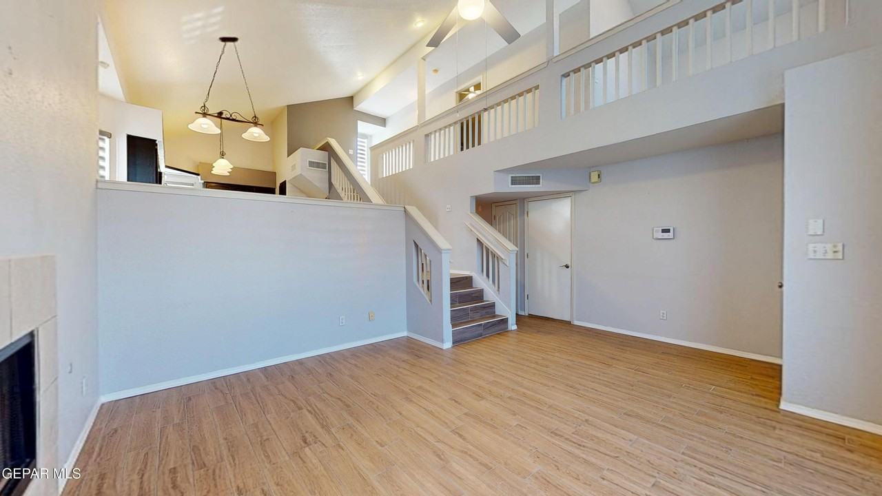 7580 Plaza Taurina Dr - Photo 5 of 42