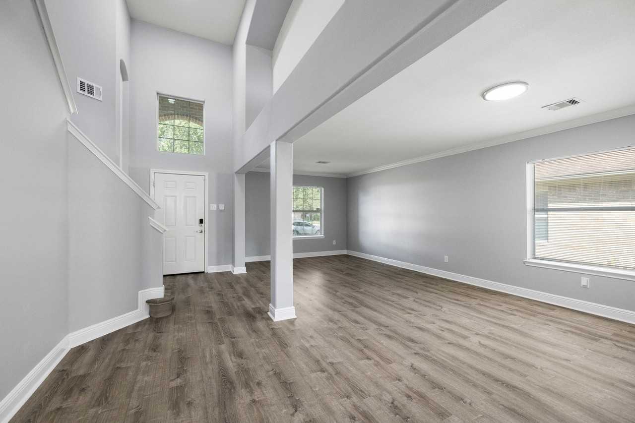 12710 Ravens Chase Ln - Photo 4 of 25