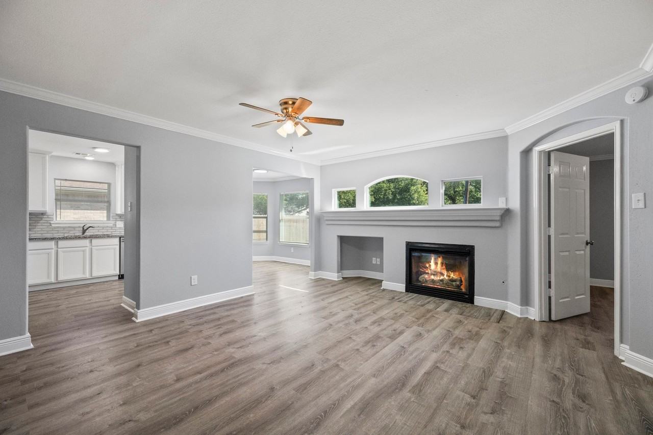 12710 Ravens Chase Ln - Photo 6 of 25