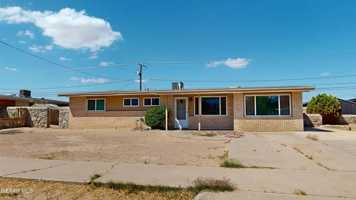 featured image of 4553 Skylark Way