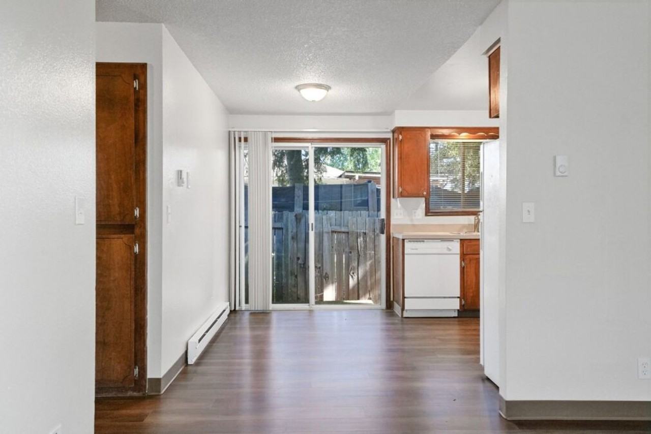 080-Salem Heights - Photo 2 of 20