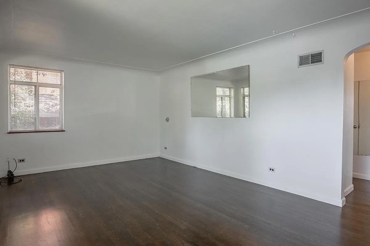 1576 S Ogden St - Photo 3 of 16