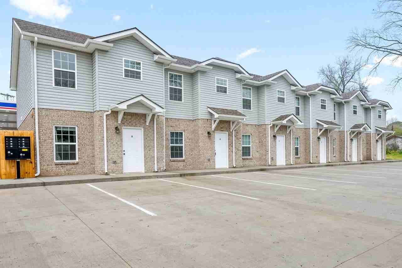 2 Bedroom Pet Friendly Townhomes Near Downtown For Rent! - Photo 2 of 25