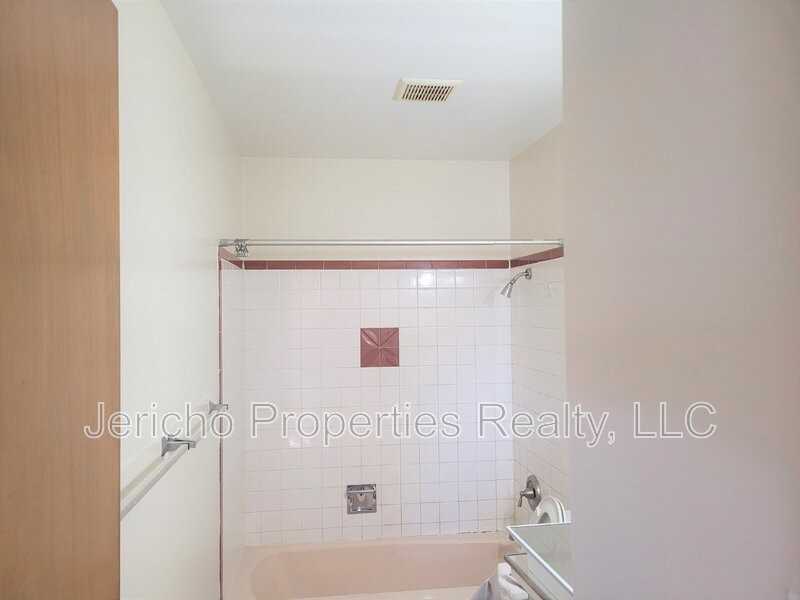 7300 W 20th Ave - Photo 5 of 5