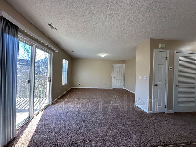 25 Maybelle Ln - Photo 2 of 17