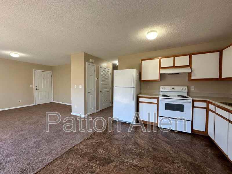 25 Maybelle Ln - Photo 5 of 17