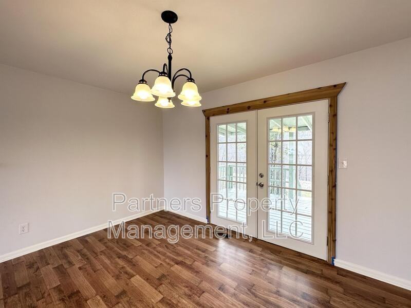 14171 Wolf Dr - Photo 5 of 24