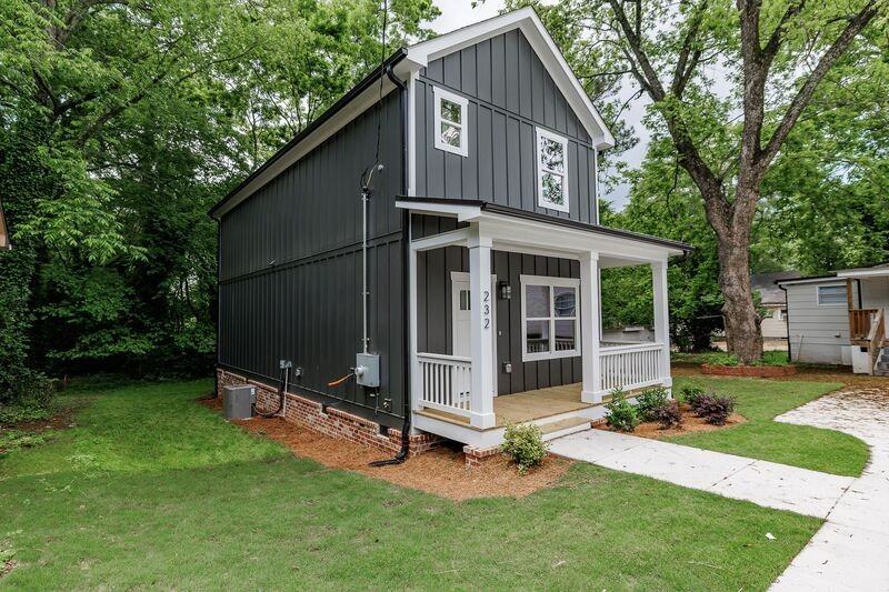 232 Vine St - Photo 2 of 32