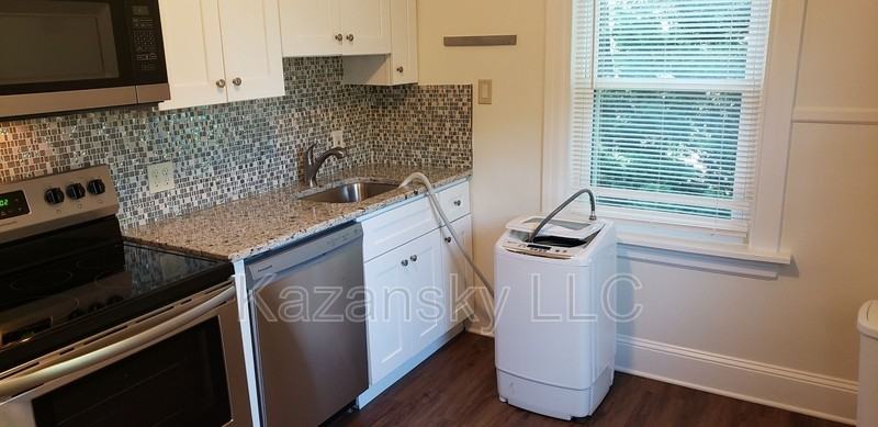 2477 Brookdale Ave - Photo 3 of 14