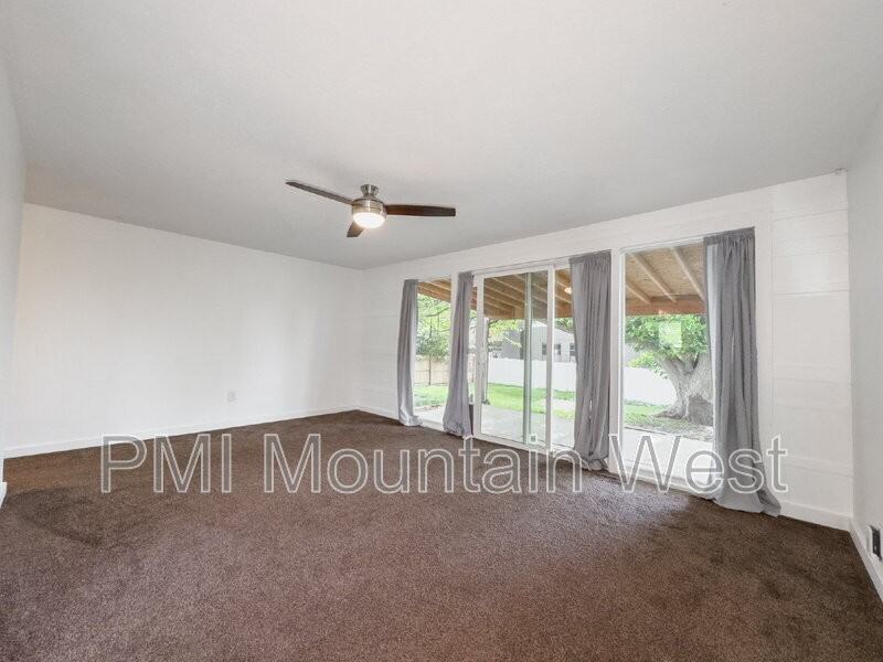 400 Sw - Photo 5 of 25