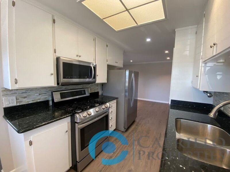 3076 Governor Drive - Photo 4 of 26