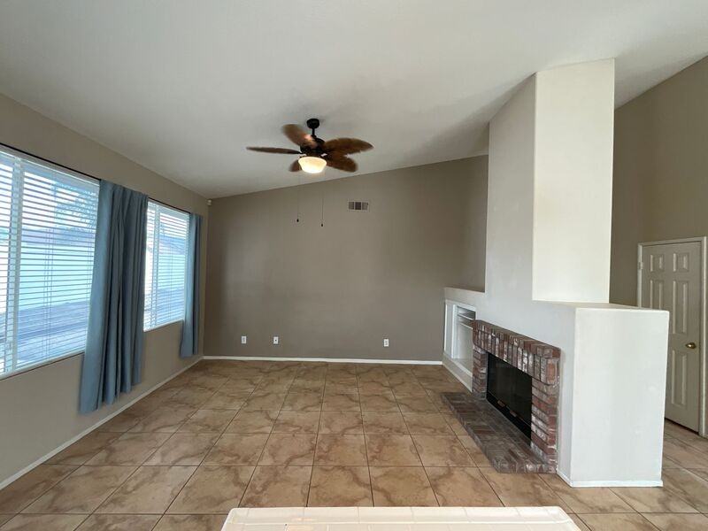 39769 Candy Apple Way - Photo 5 of 32