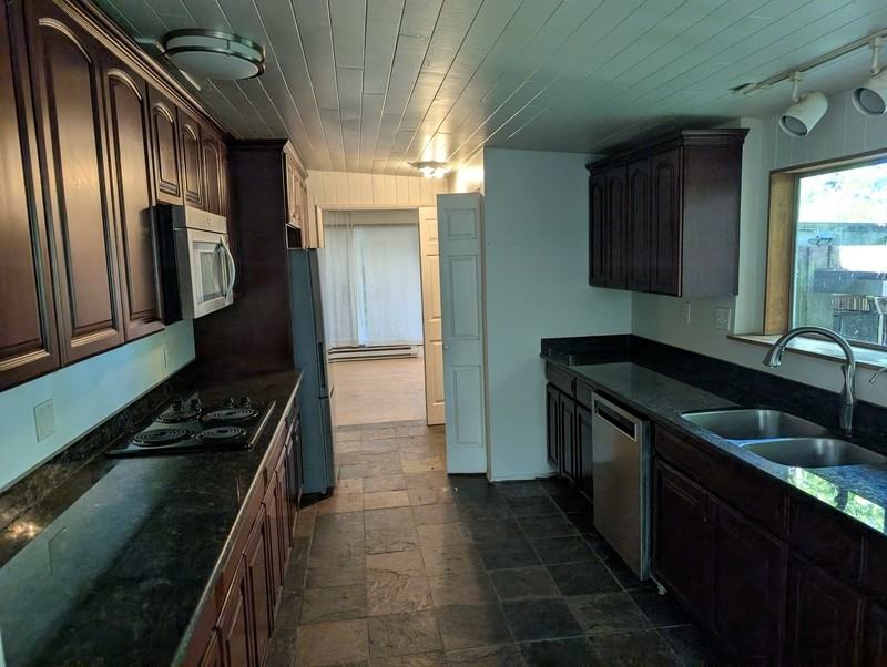 4116 165th Pl Se - Photo 3 of 13