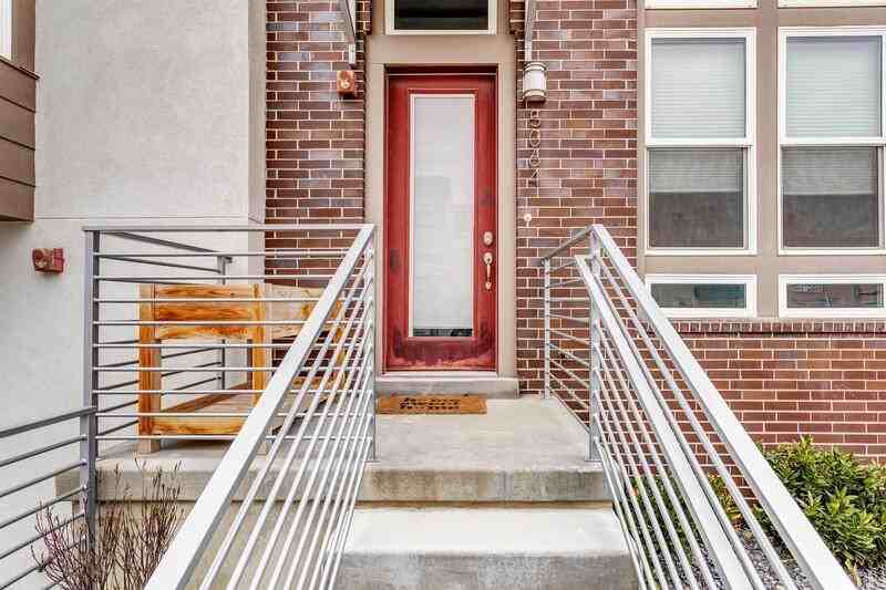 5064 W Duckhorn Dr #1 - Photo 2 of 23