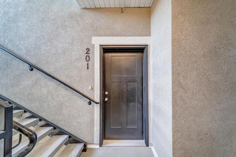 4216 Wn #1-202 - Photo 2 of 25