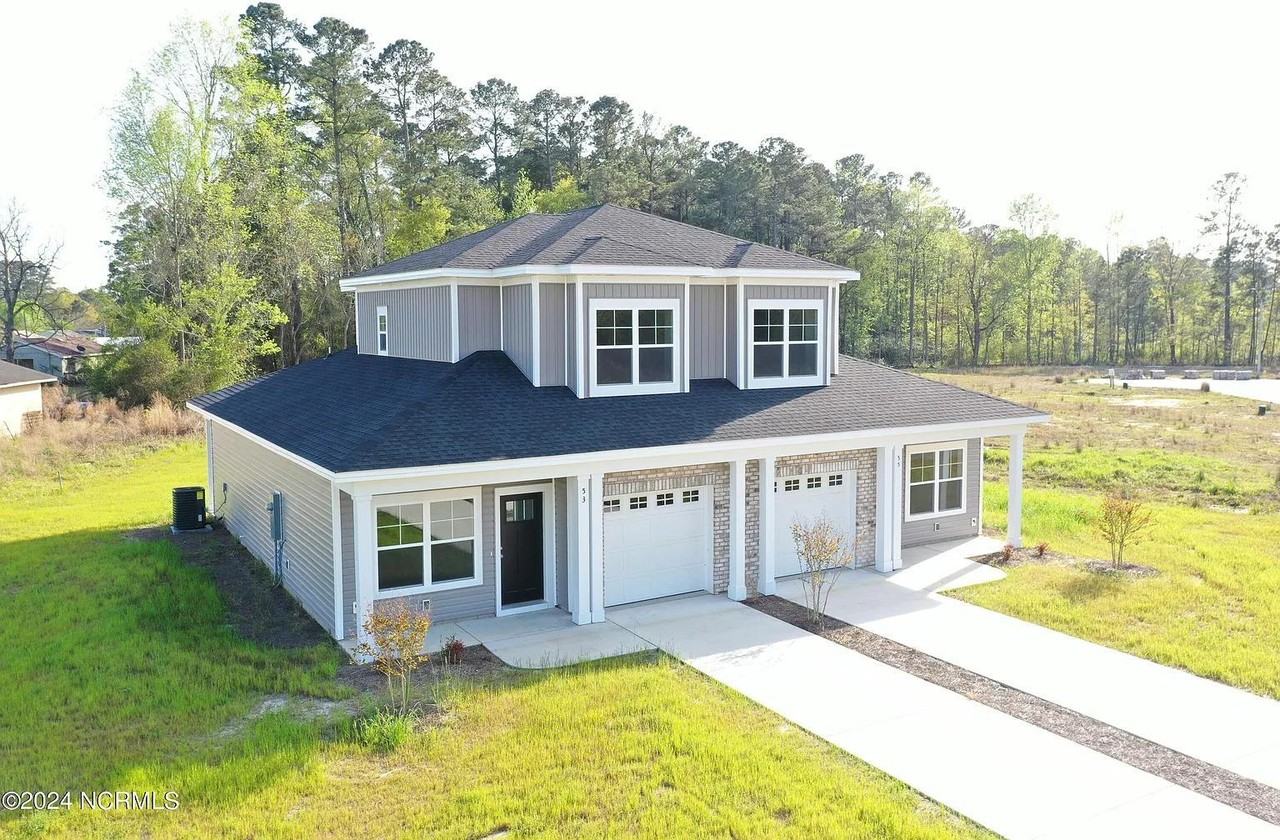 53 Crew Ct - Photo 2 of 29