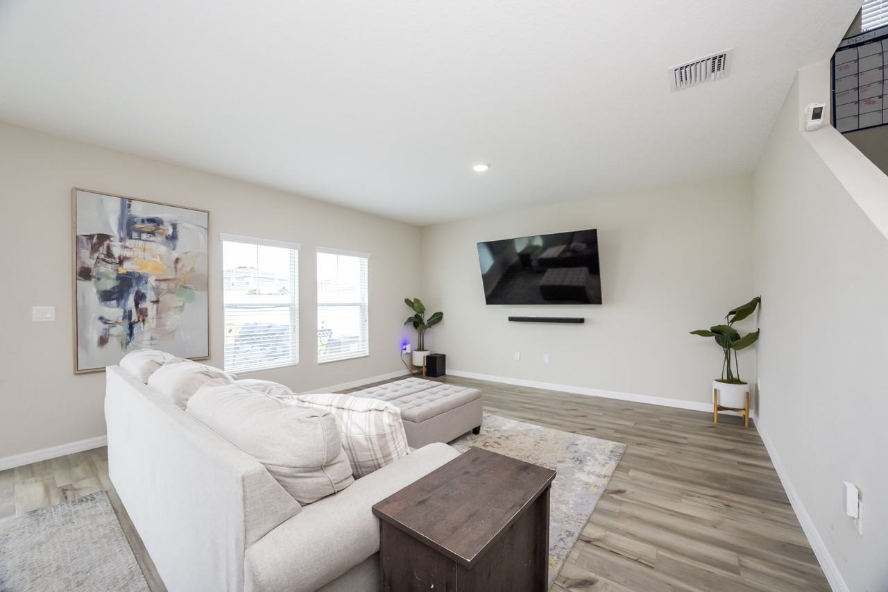 12767 Mangrove Forest Dr - Photo 4 of 21