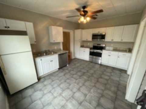 536 4th St #NA - Photo 5 of 9