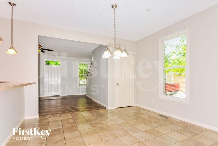 3427 Banner Pl - Photo 3 of 6