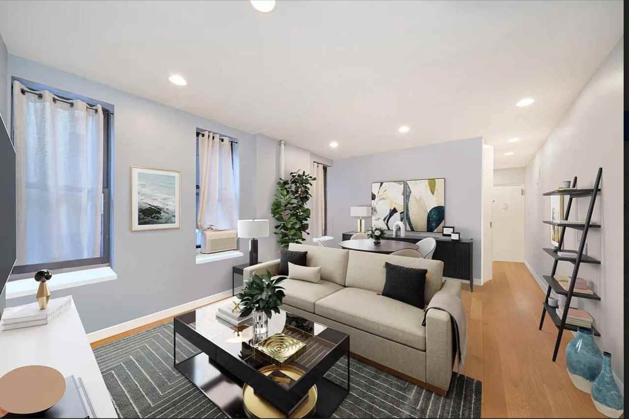 246 E 51st St #8