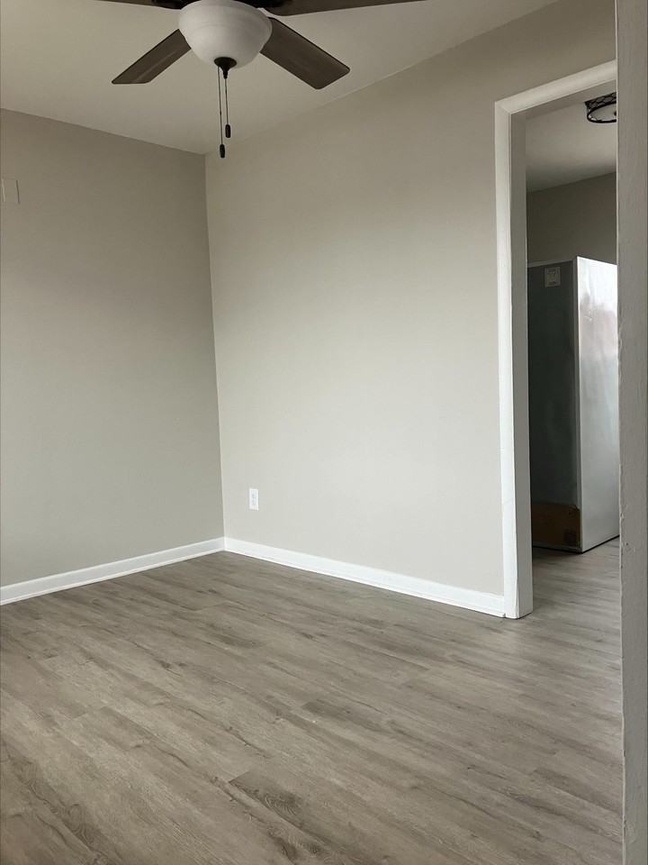 Lexington Apartments - Photo 6 of 32