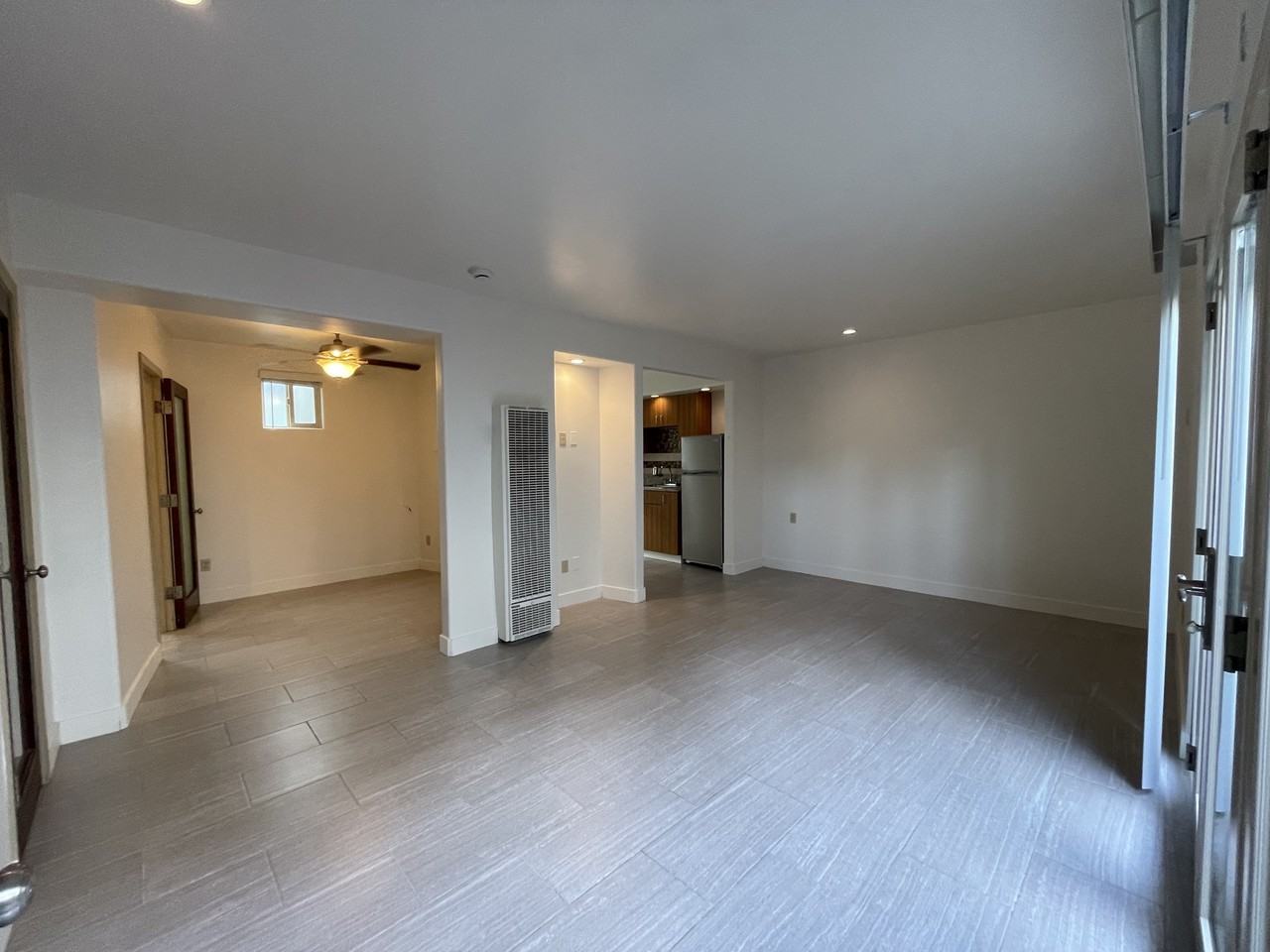 349 Playa Del Sur Street - Photo 6 of 39