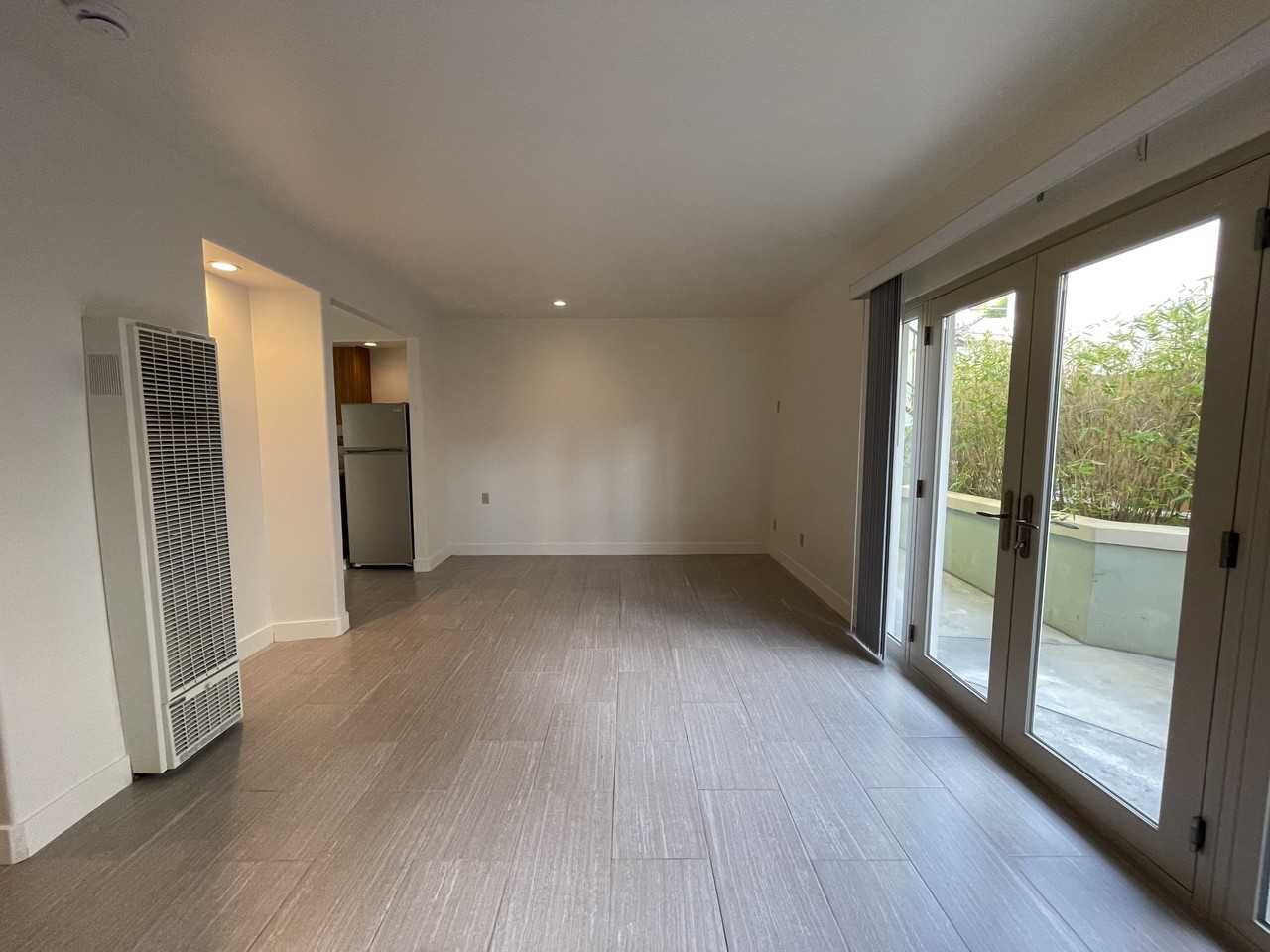 349 Playa Del Sur Street - Photo 7 of 39