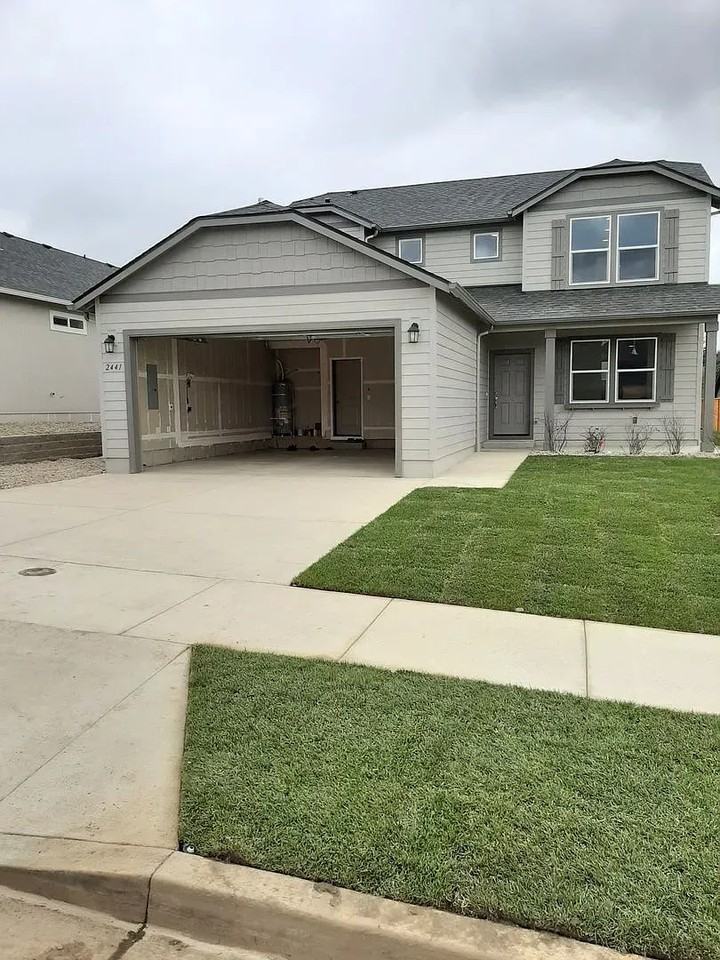 2441 Imperial Dr Nw - Photo 3 of 23