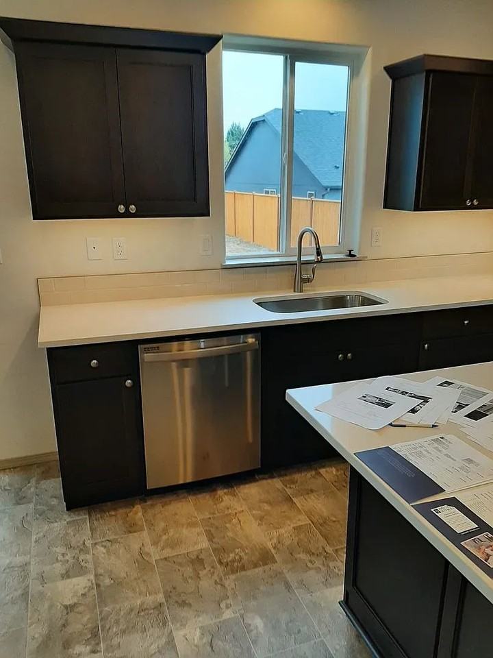 2441 Imperial Dr Nw - Photo 5 of 23