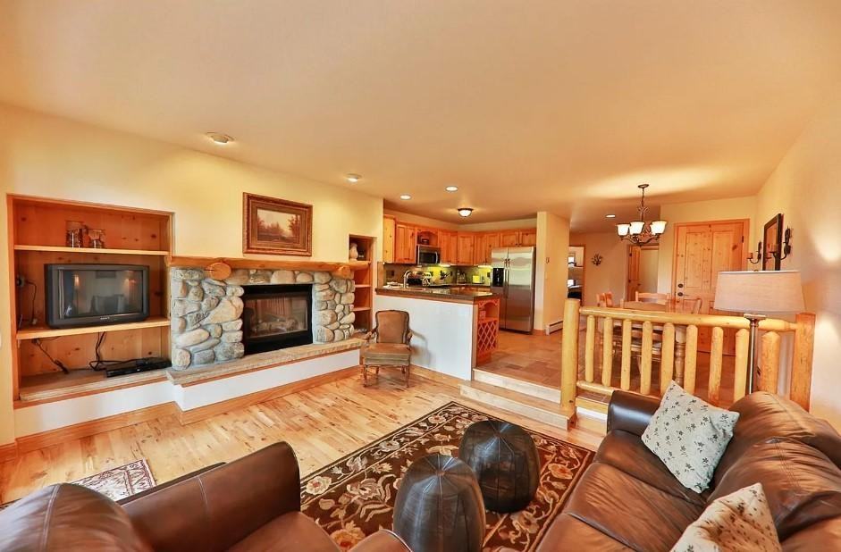 County Road 8 - Photo 2 of 15