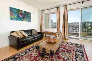 9 Franklin St - Photo 1 of 1