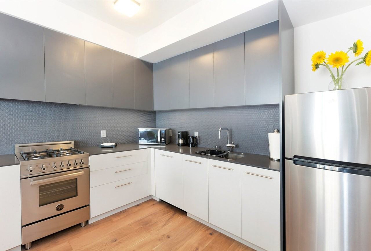 55 Oak St #1026487P - Photo 7 of 20