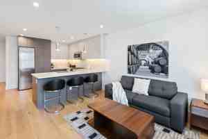 featured image of 1581 15th St