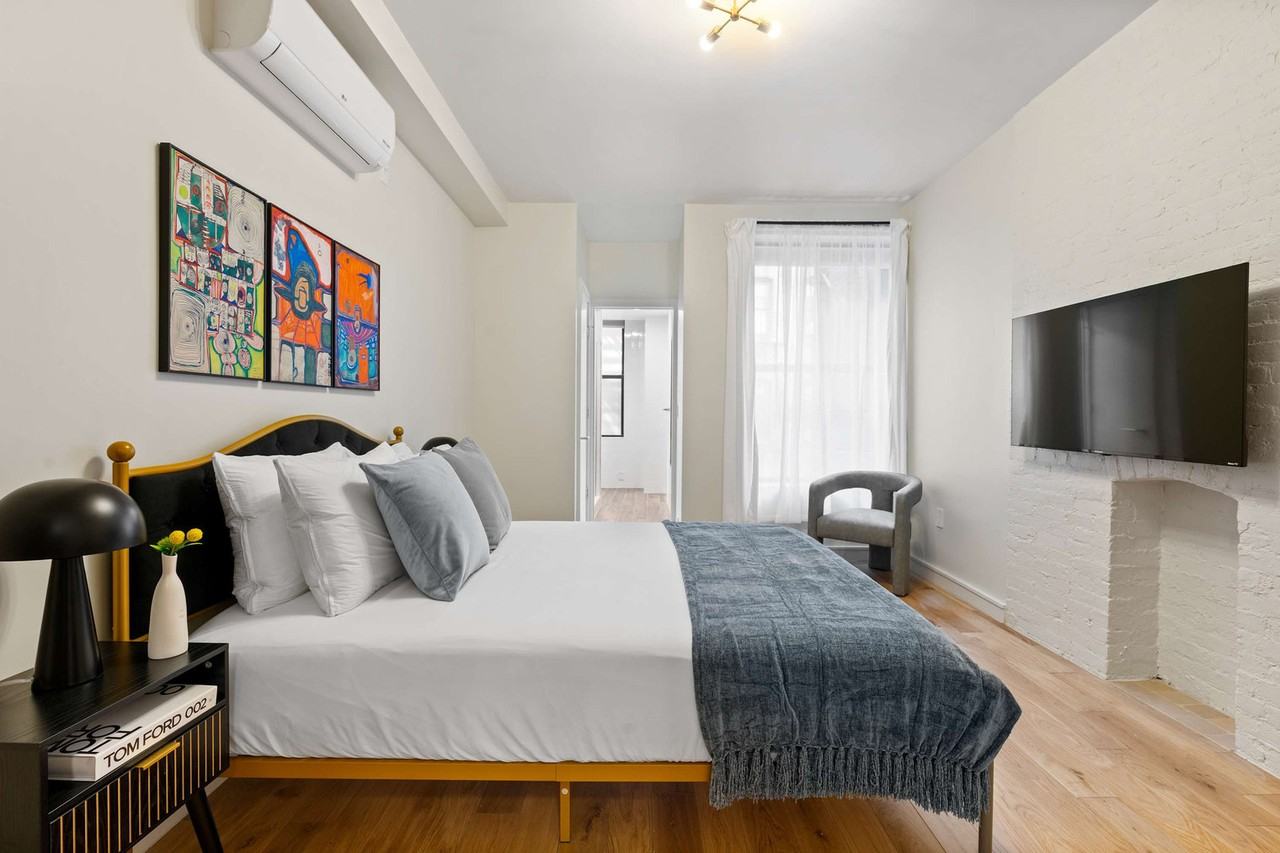 491 2nd Ave #1072803P - Photo 3 of 12