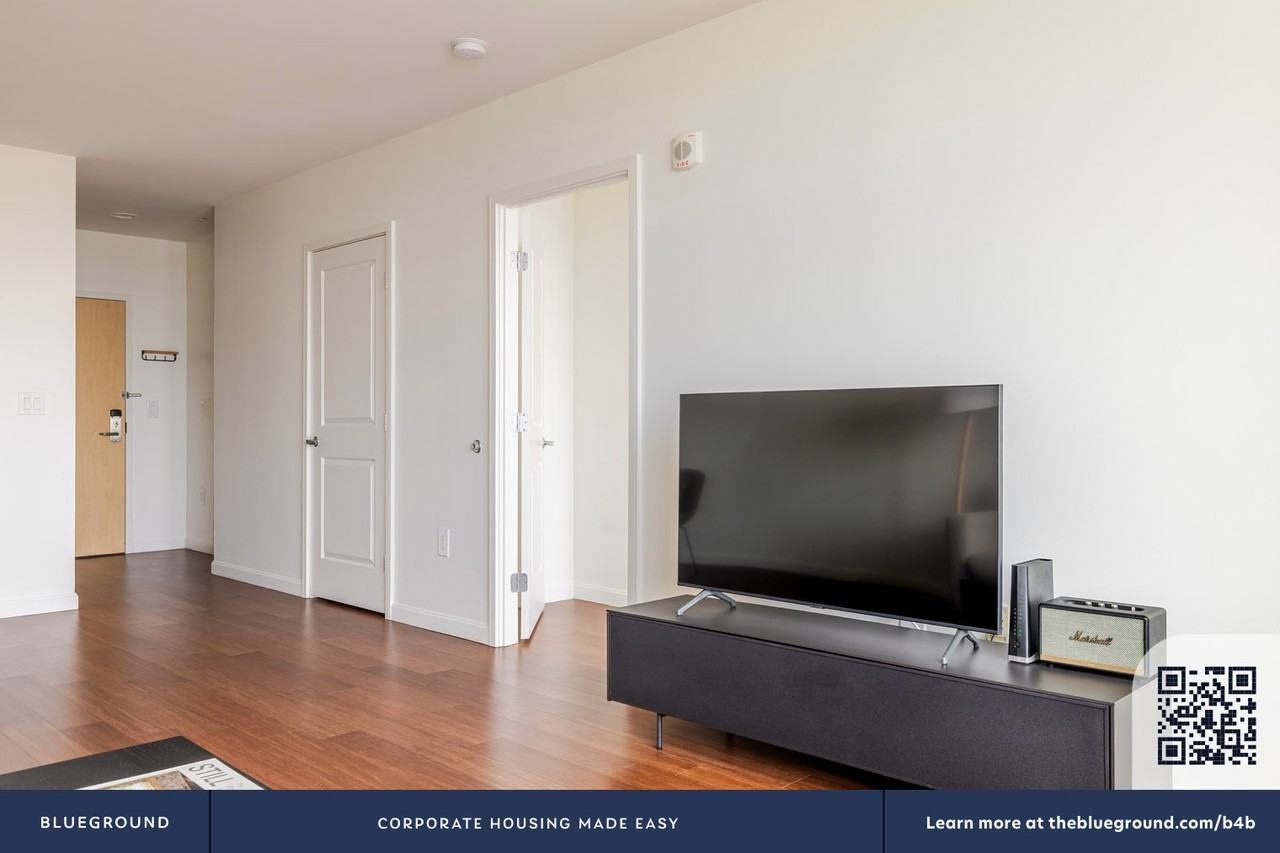 100 Landsdowne Street - Photo 6 of 28