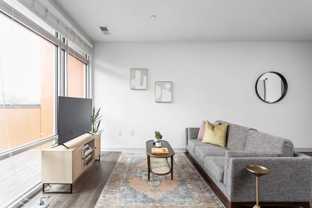 747 N College Ave - Photo 1 of 1