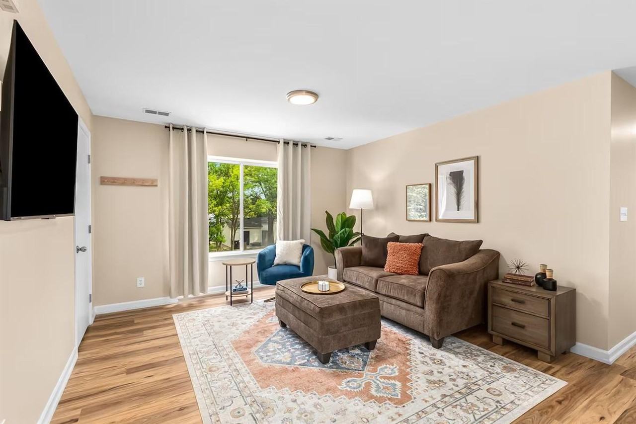 18443 Sharon Ln #1032345P - Photo 2 of 31