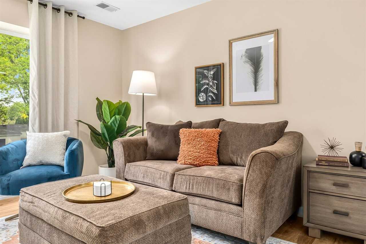 18443 Sharon Ln #1032345P - Photo 3 of 31