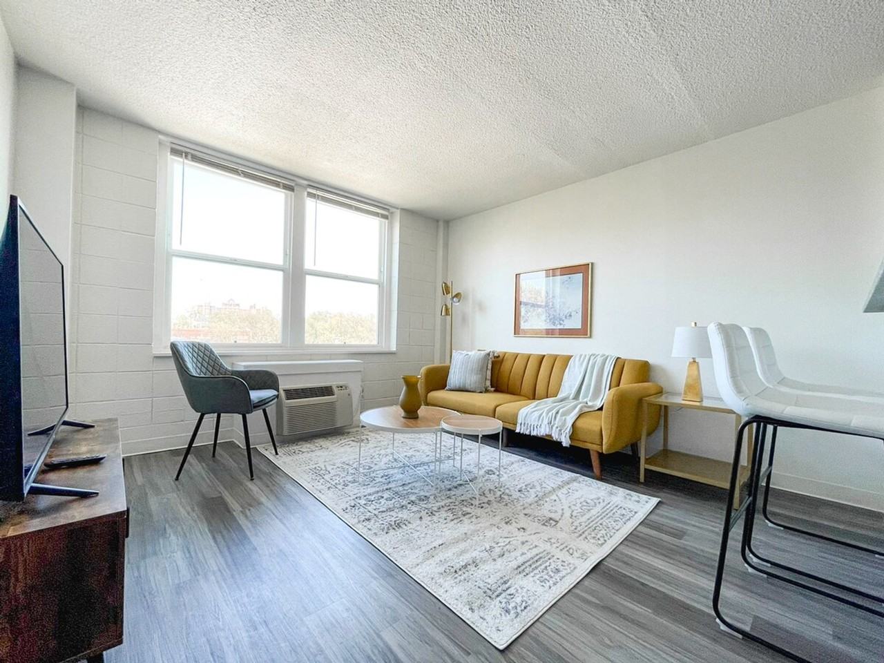 2515 Burnet Ave #1036750P - Photo 7 of 29