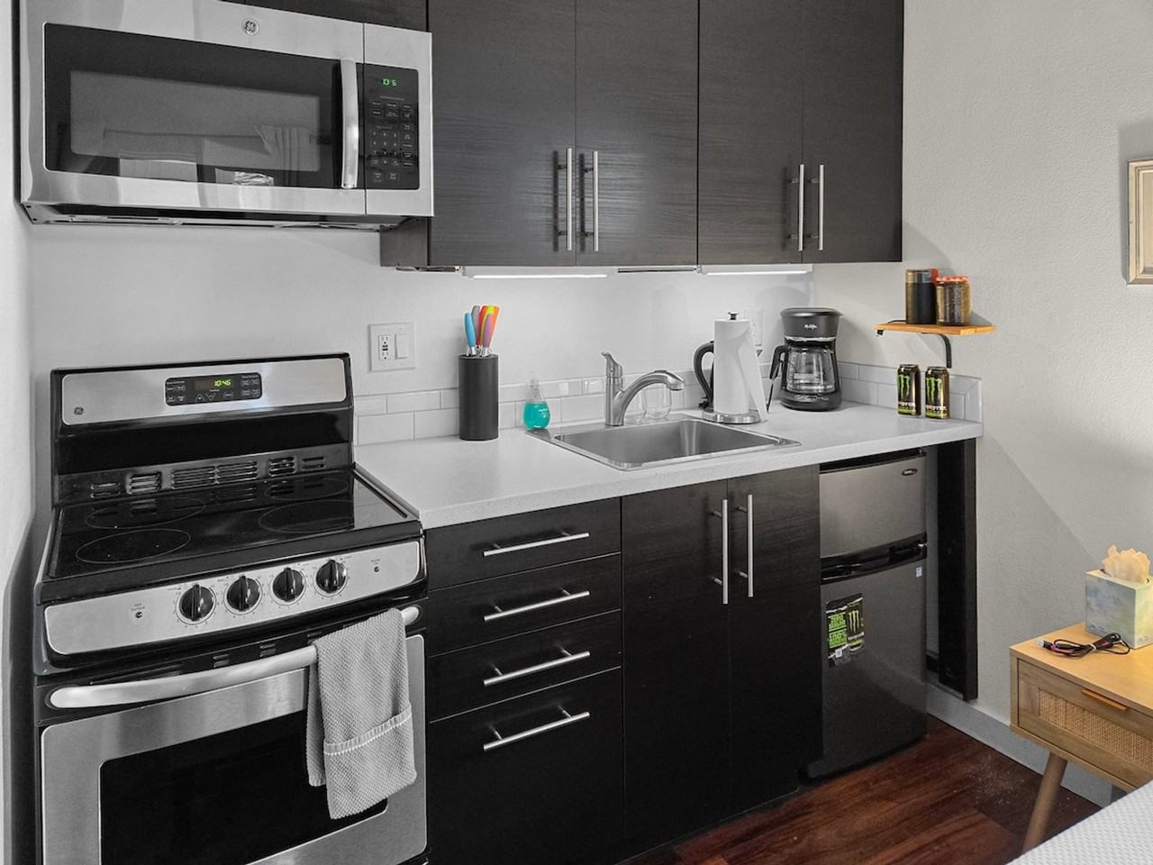 2904 Alki Ave Sw #1051270P - Photo 3 of 33