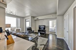 77 N Almaden Ave - Photo 1 of 1