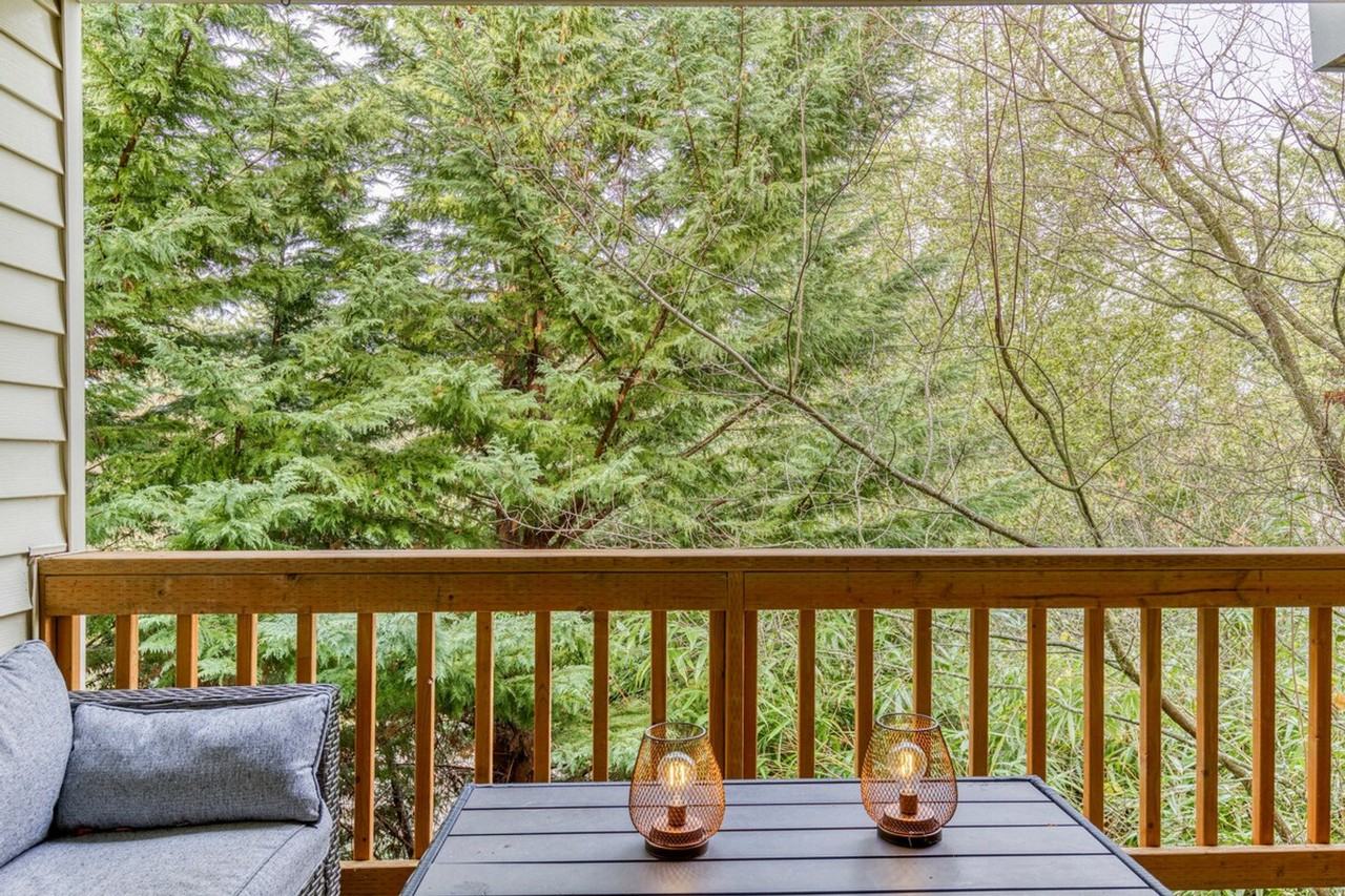 3201 Southwest Sherwood Place #1054293P - Photo 2 of 50