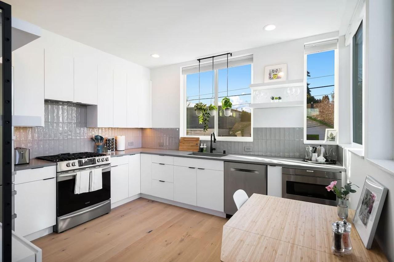 4510 1st Ave Ne #1054656P - Photo 3 of 45