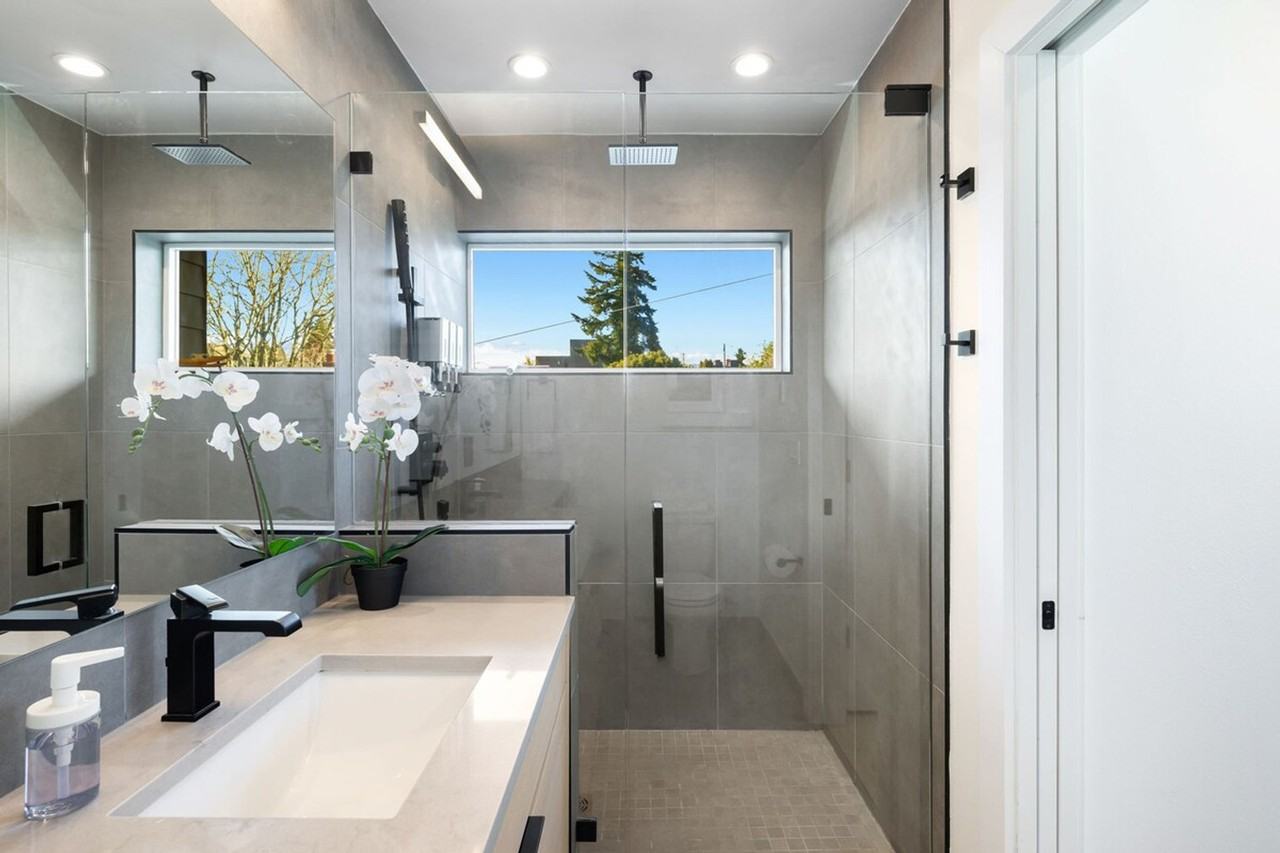 4510 1st Ave Ne #1054656P - Photo 6 of 45