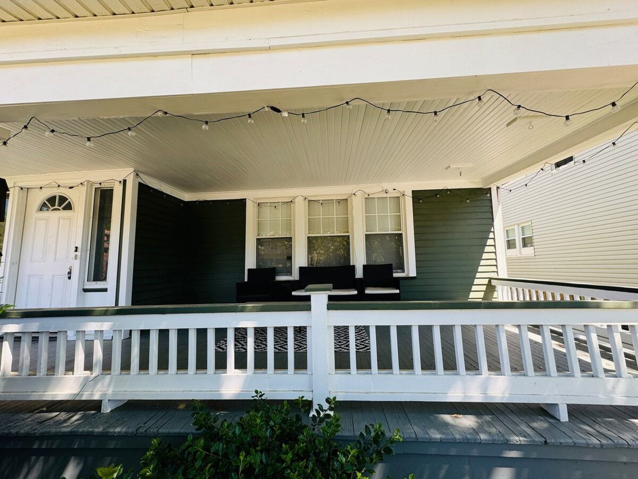 2214 Lee Rd #1057676P - Photo 3 of 31