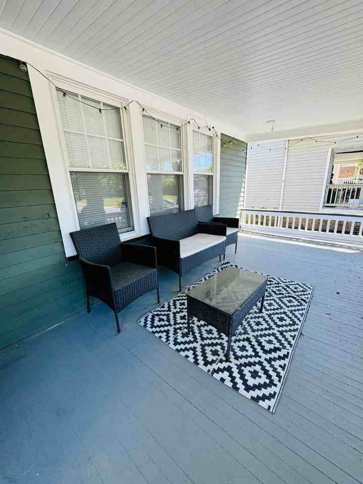 2214 Lee Rd #1057676P - Photo 2 of 31