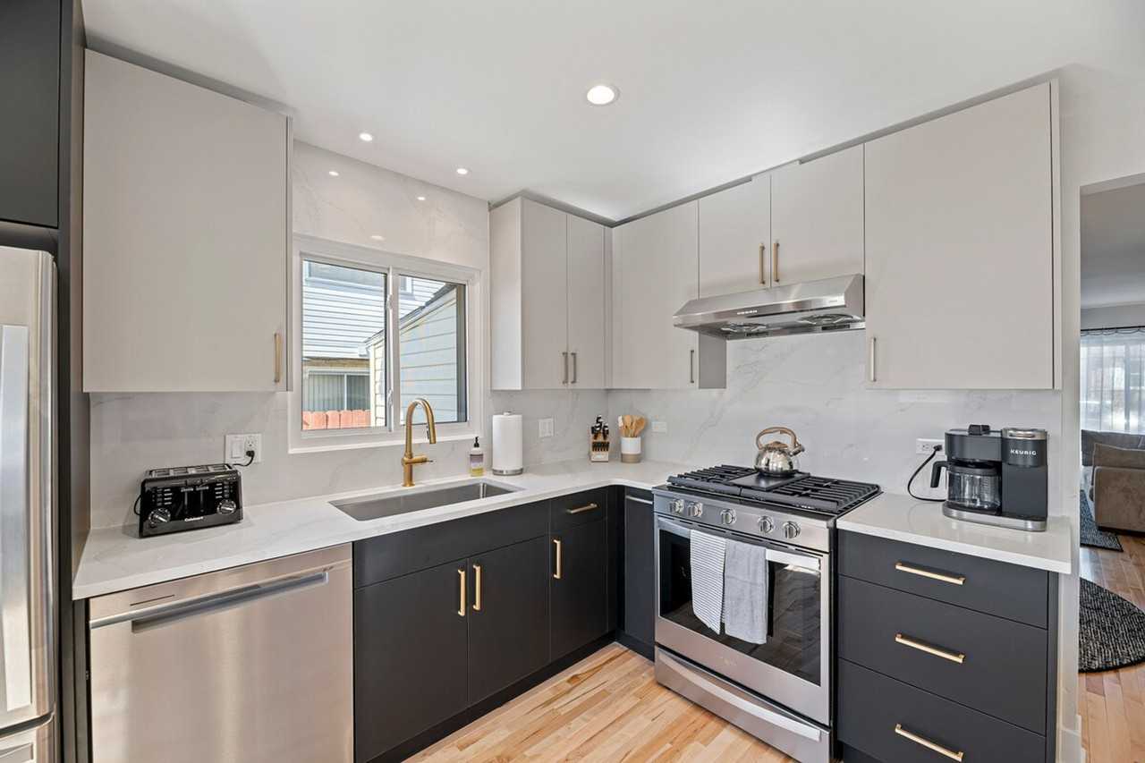 9084 Barberry Ln #1060676P - Photo 2 of 32